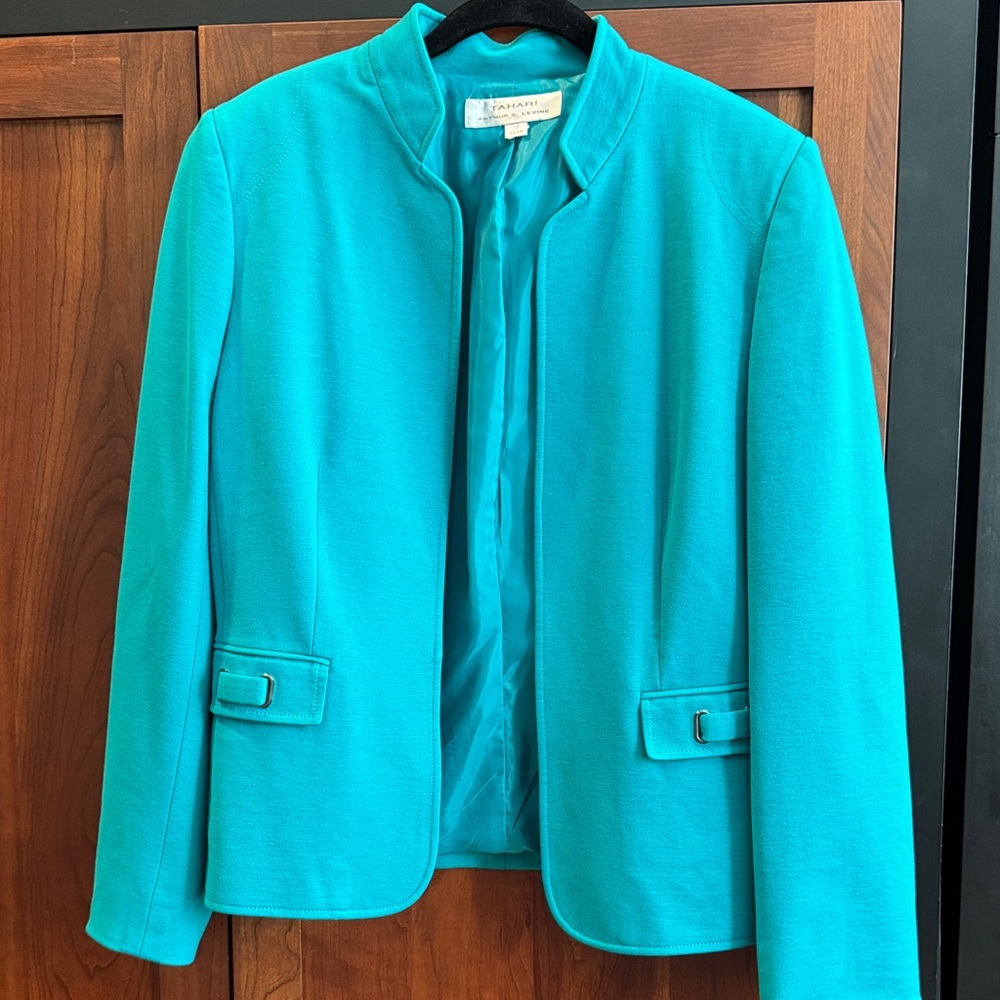 Charming Charlie Women's Vibrant Blue Blazer